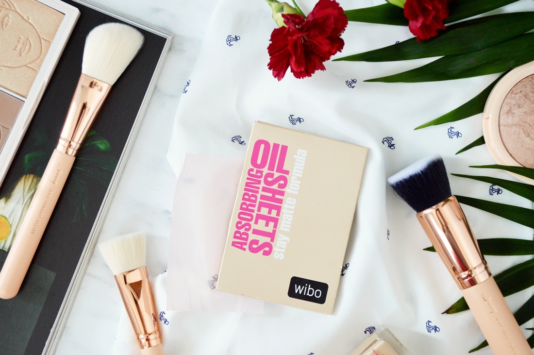 co zrobić, aby makijaż utrzymywał się cały dzień 